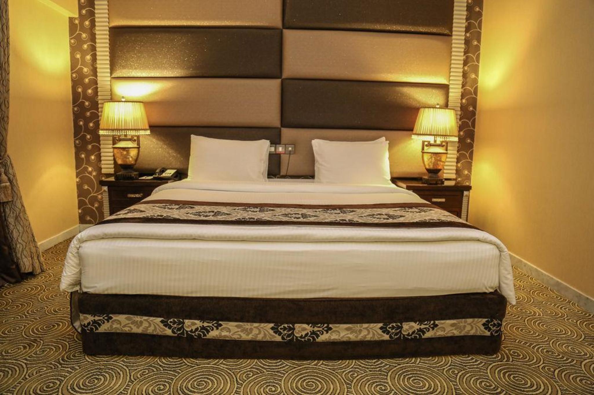 Abjad Grand Hotel Dubaï Extérieur photo