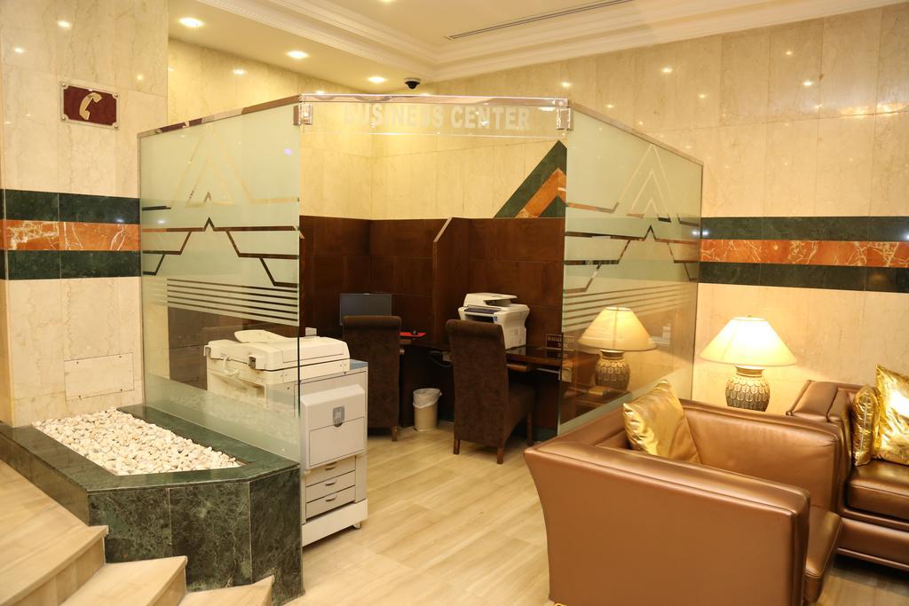 Abjad Grand Hotel Dubaï Extérieur photo