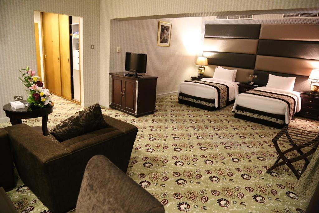 Abjad Grand Hotel Dubaï Extérieur photo