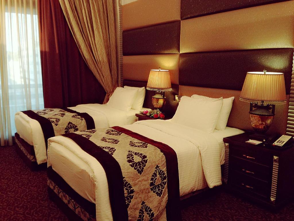 Abjad Grand Hotel Dubaï Chambre photo