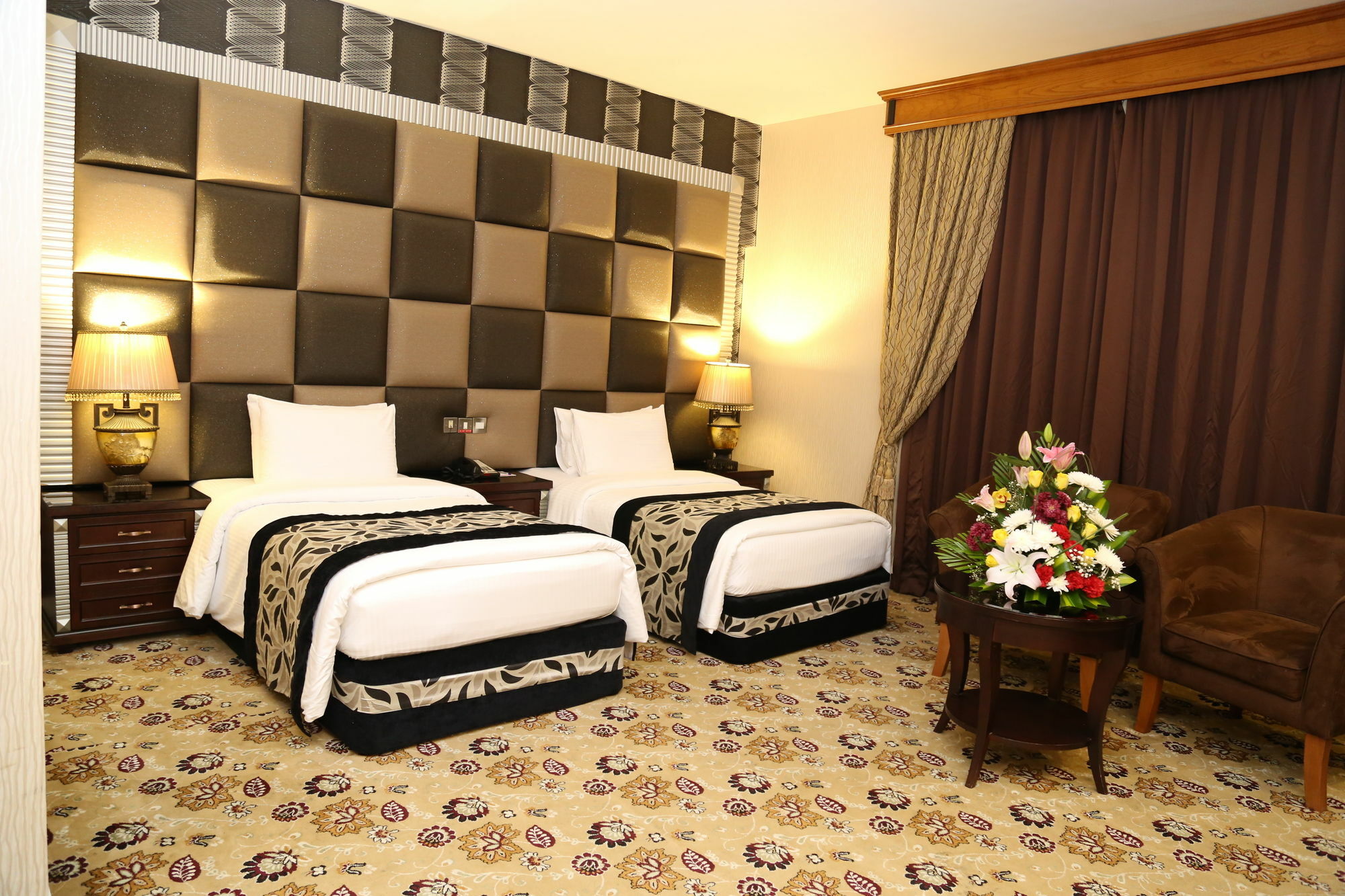 Abjad Grand Hotel Dubaï Extérieur photo